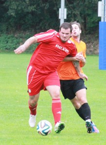 Thorsten Hansalik DSG Thalheim wird gefoult Foto H Erhardt